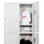 Lokerokaappi 4:lla ovella 1820x800x500, RAL7035 kasattava