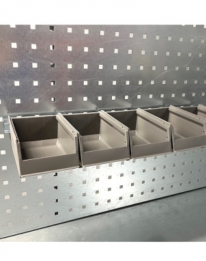 Lådhållare 555 mm för verktygspanel med 5 lådor 170x105x75 grå